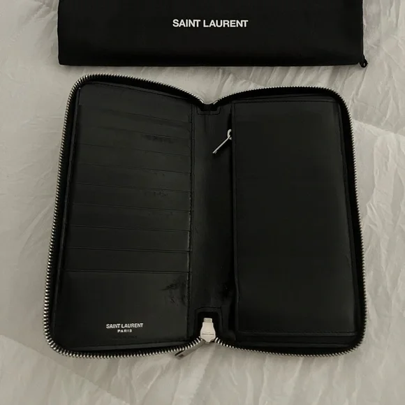 YSL Large Wallet - Picture 9 of 17